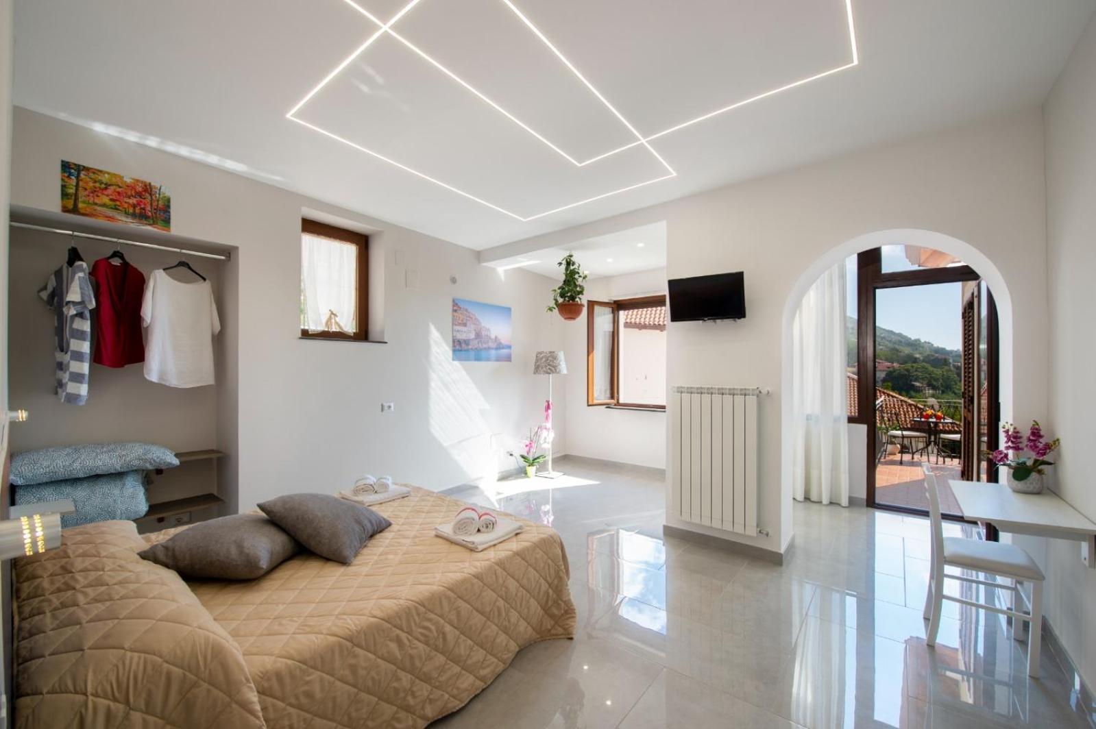 Raggio Di Sole Bed and Breakfast Agerola Exteriör bild